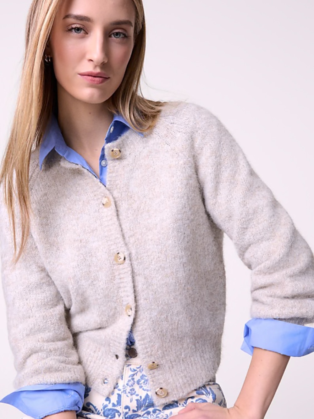 Ann Taylor Weekend Cozy Crew Neck Cardigan